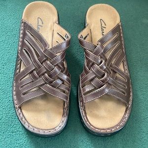 Clarks Womens Sandals
